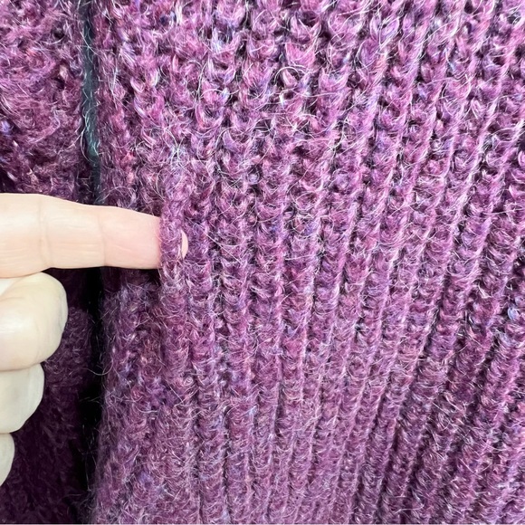 Charlotte Russe Mohair blend fuzzy deep pink cardigan size Medium - Picture 7 of 7